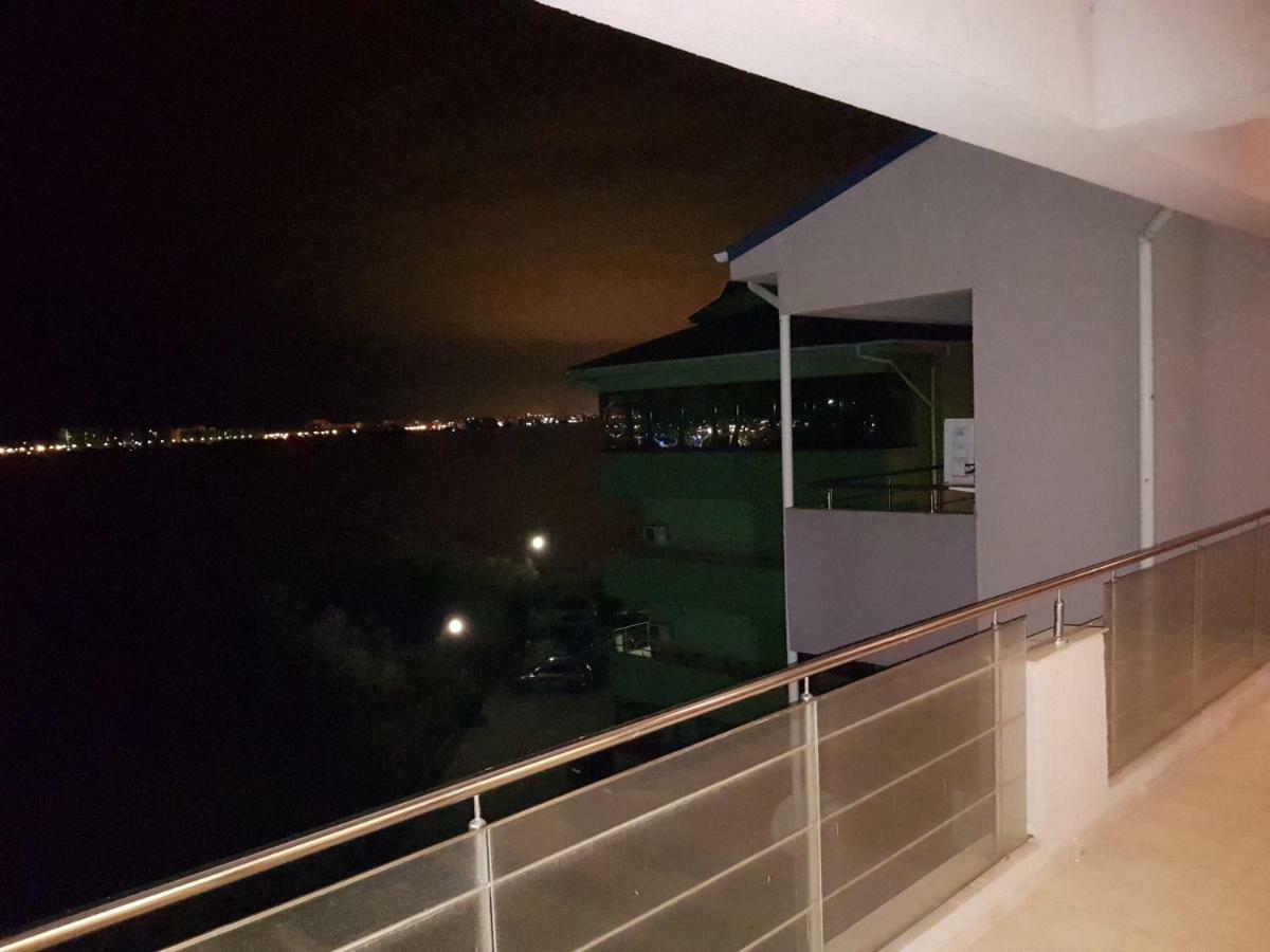 Apartament Mamaia Sat Năvodari Exteriör bild