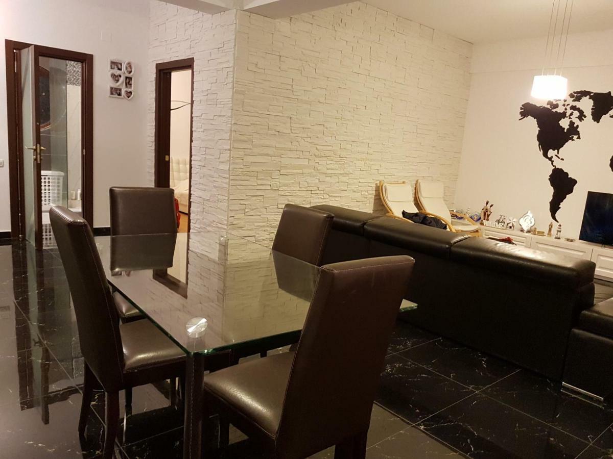 Apartament Mamaia Sat Năvodari Exteriör bild